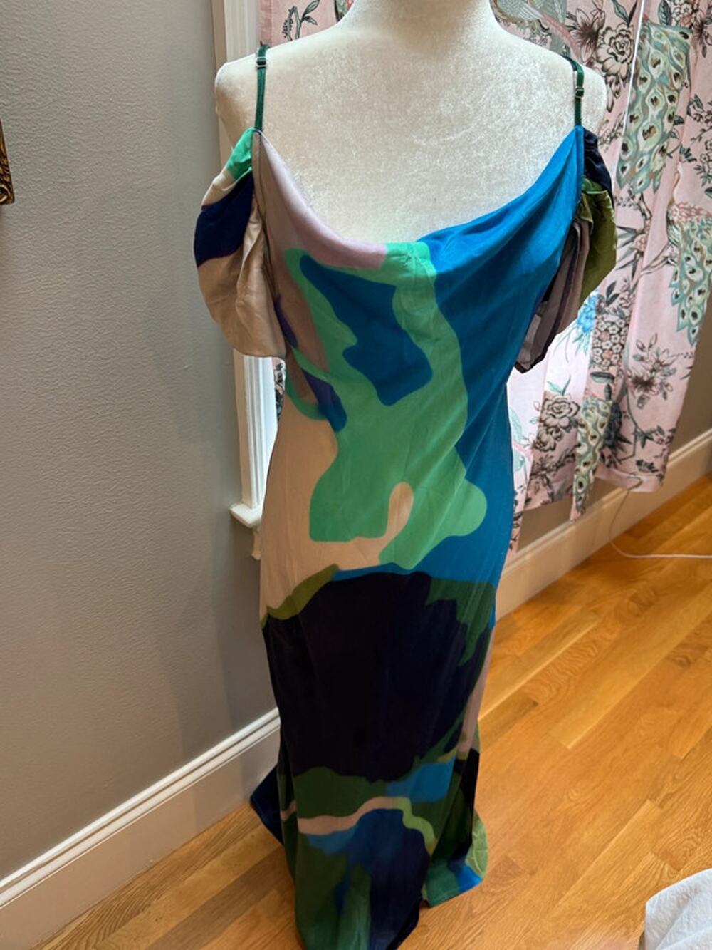 Anthropology tea length party dress size gorgeous